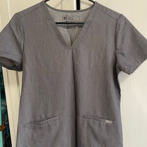Figs Charcoal V-Neck Scrub Top